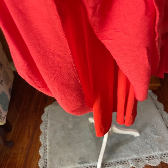 Kings Road lined rayon orange midi dress with embroidered detail. Size L. - Picture 10 of 13